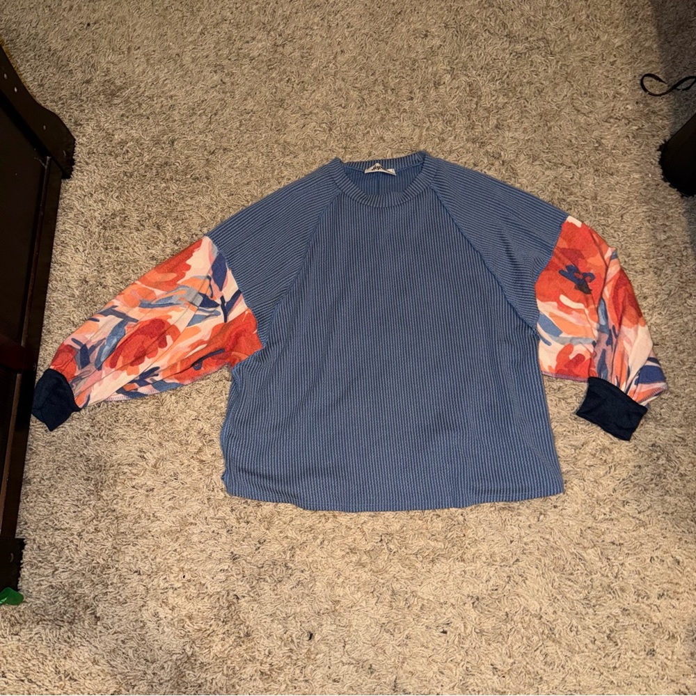 Haptics long sleeve top